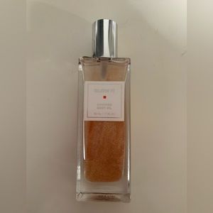 Shimmer body oil